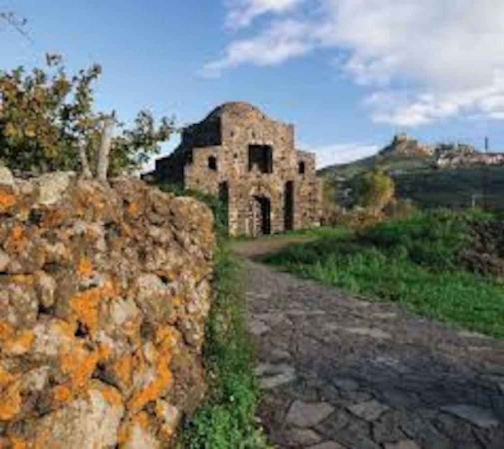 Casa Tuccari Castiglione Di Sicilia Apartamento Exterior foto
