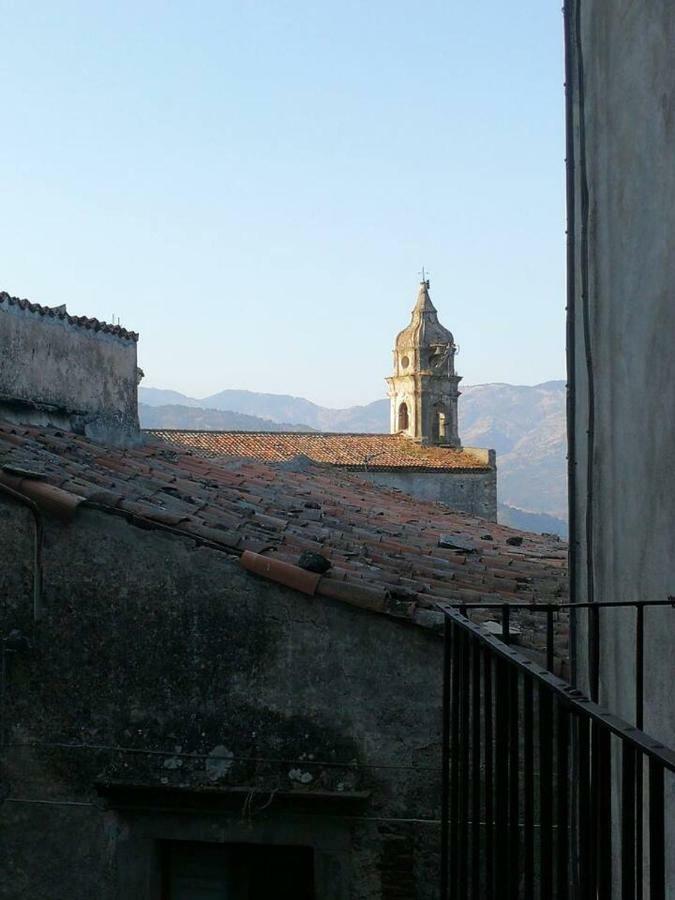 Casa Tuccari Castiglione Di Sicilia Apartamento Exterior foto
